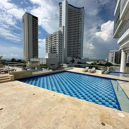 Modern 2 Story Penthouse, With Pool, & * Cartagena
