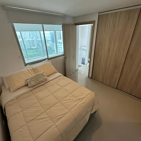 Modern 2 Story Penthouse, With Pool, & * Cartagena
